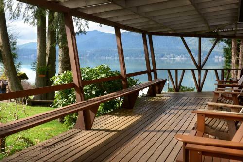 Hotel Lake Quinault Lodge