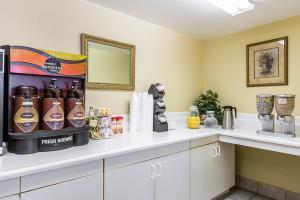 Hotel Rodeway Inn