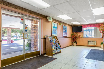 Hotel Rodeway Inn
