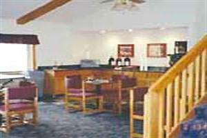 Hotel Ameriinn Lodge & Suites
