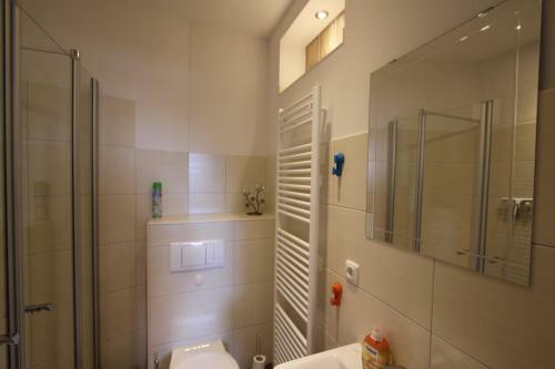 Apartamento Ferienwohnungen Am Markt Warnem�nde