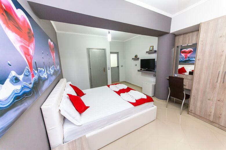 Hotel Kapllani