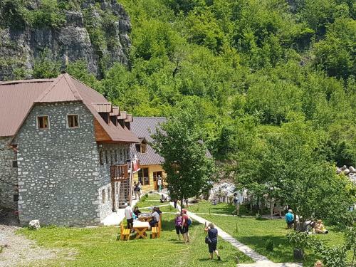 Hostal Bujtina Berishta Theth