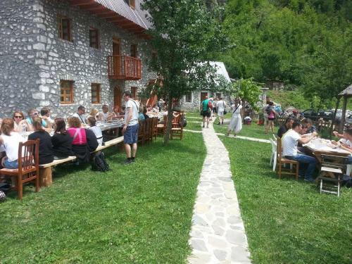 Hostal Bujtina Berishta Theth