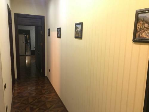Apartament On Samed Vurgun Avenue