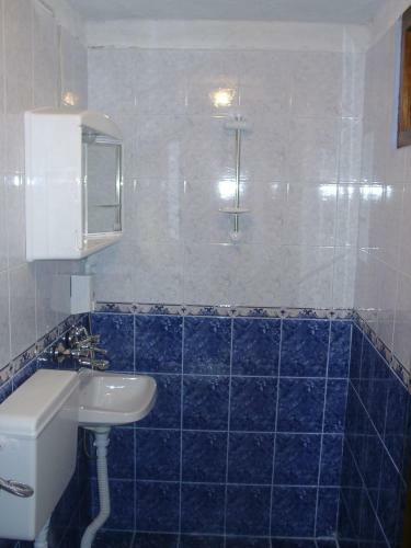 Hostal Sarafova Guest House