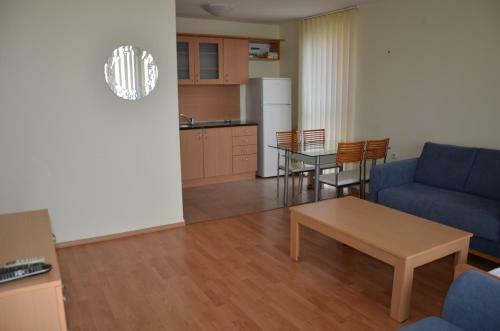 Single Private Apartments In Marina View Fort Beach
