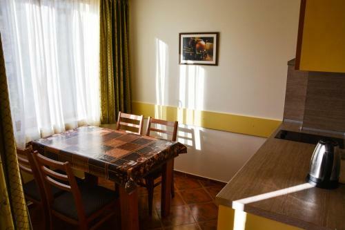 Golden House Apartments
