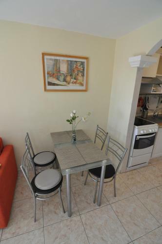 Touristic Apartment Los Cristianos