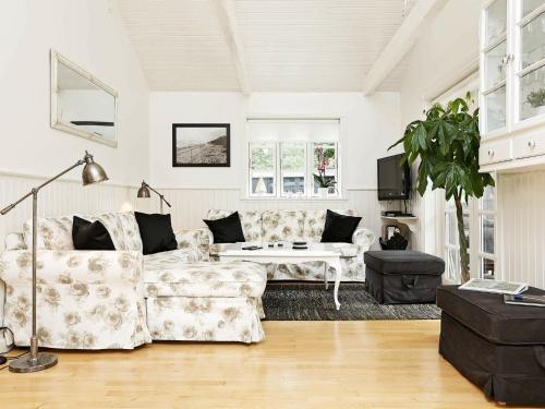 Three-bedroom Holiday Home In Gilleleje 16