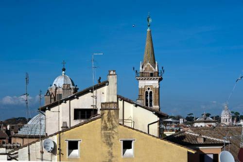 Hostal La Mongolfiera Rooms In Navona
