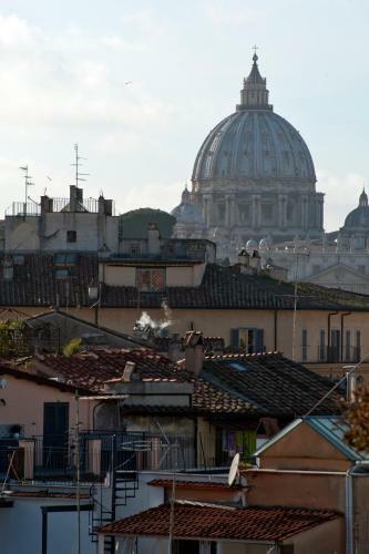 Hostal La Mongolfiera Rooms In Navona
