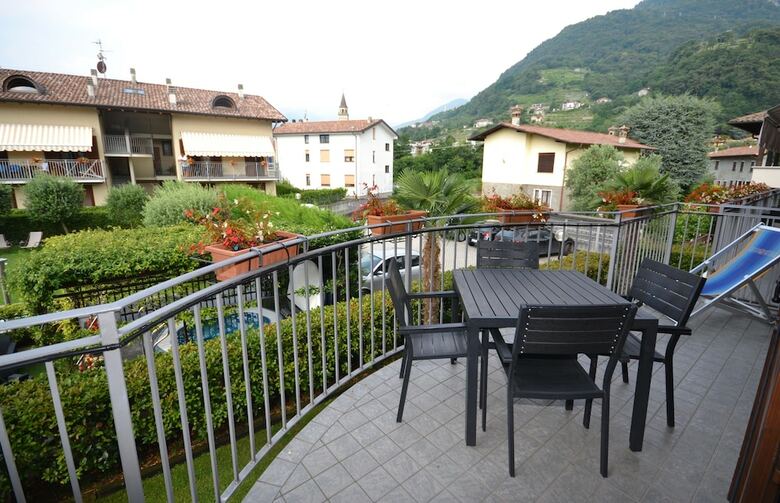 Apartamento Residence Domaso - Resort & Spa