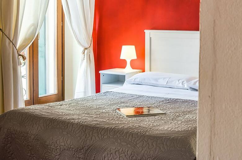 Bed & Breakfast Veronetta House