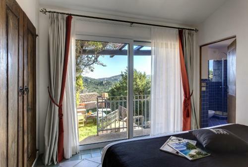 Hotel L'ea Bianca Luxury Resort