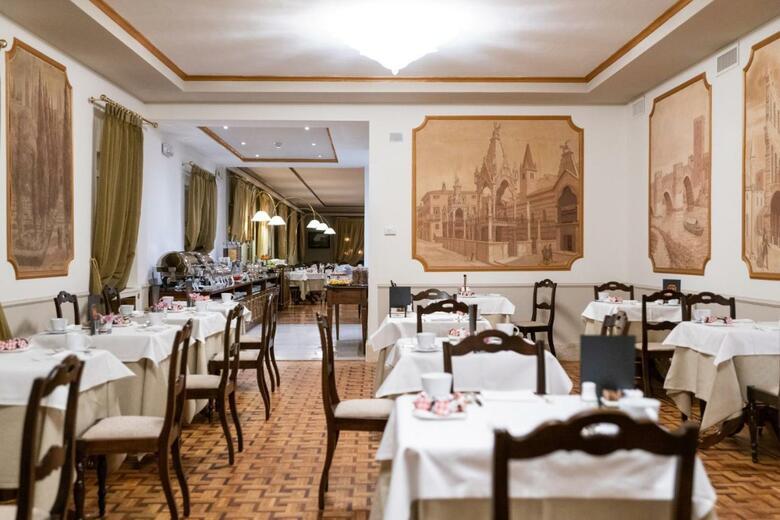 Due Torri Hotel