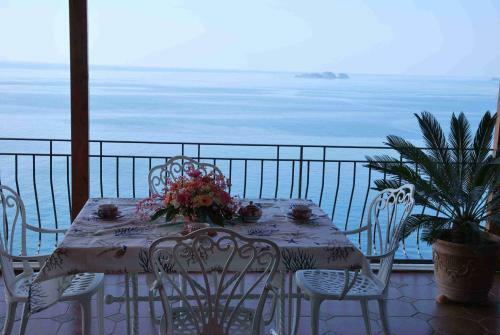 Apartamento Villa La Roccia - Arienzo