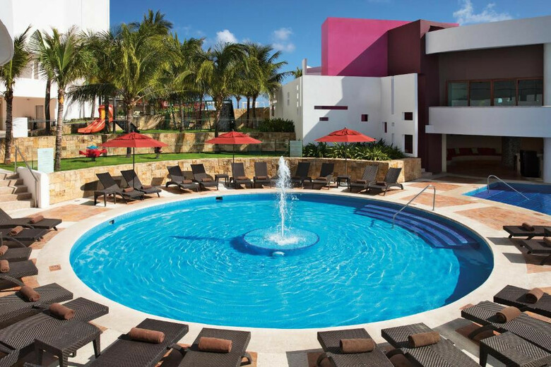 Hotel Krystal Grand Cancun