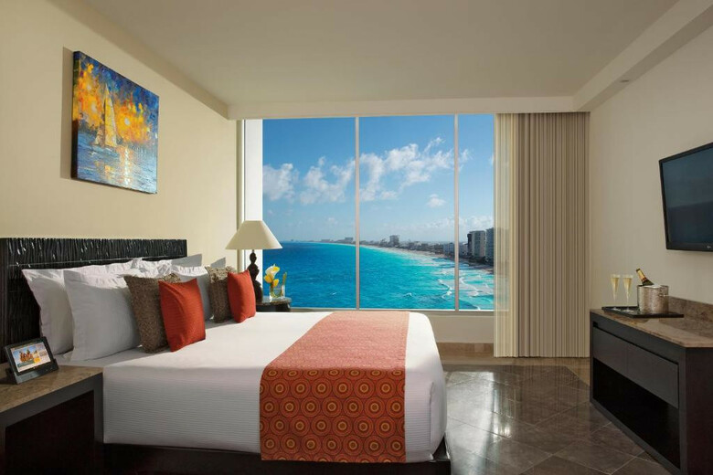 Hotel Krystal Grand Cancun