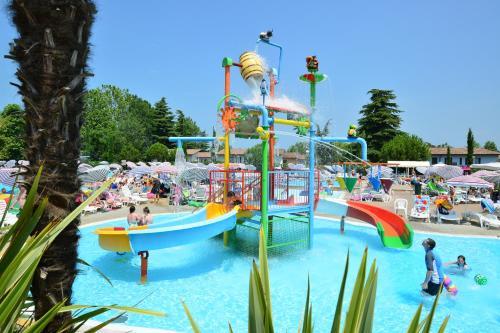 Albatross Mobile Homes On Camping Bella Italia