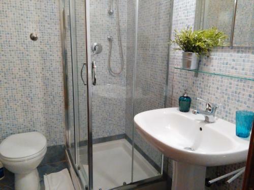 Hostal Villa Borghese Guest House