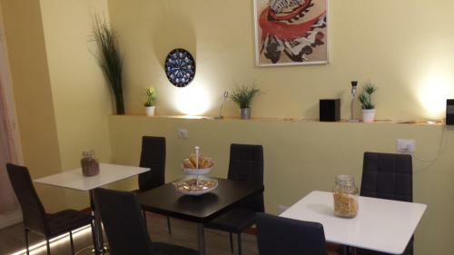 Hostal Villa Borghese Guest House