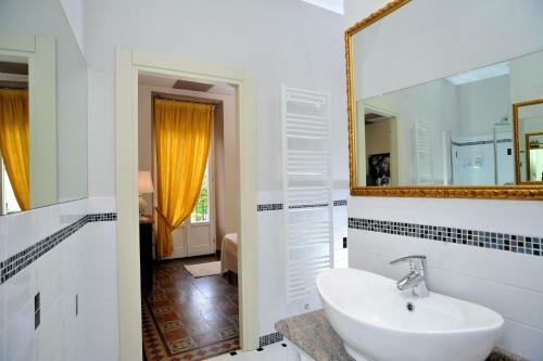Bed & Breakfast Trattoria Laghee Con Alloggio