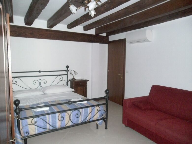 Hostal Sweet Venice