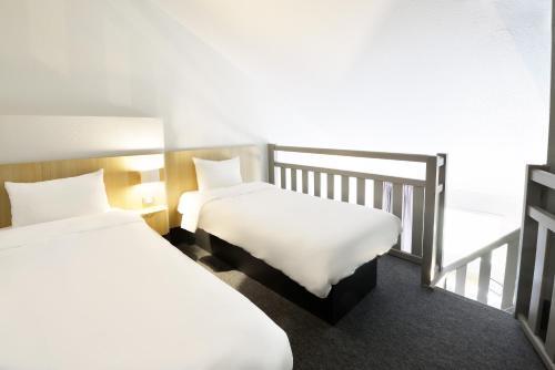 Hotel B&B H�tel Bourges (2)