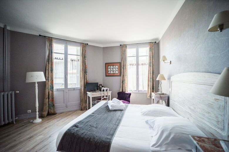 Hotel Souvenirs De Familles