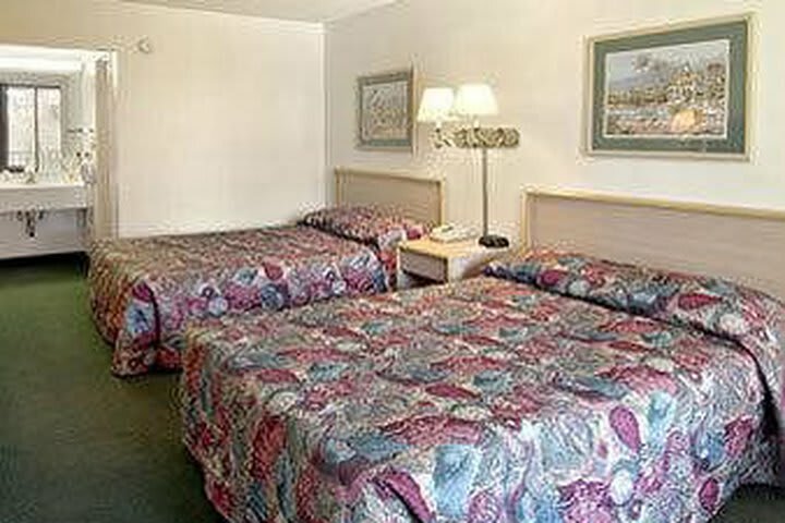 Hotel Days Inn