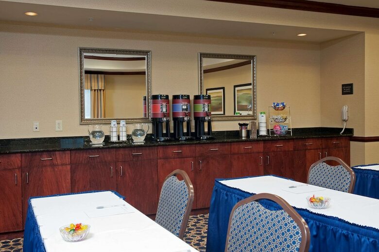 Hotel Hampton Inn & Suites Indianapolis-airport
