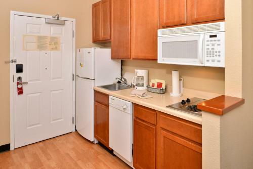 Hotel Towneplace Suites By Marriott Cal Expo