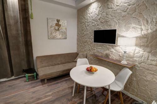 Contrast Luxapart 3 Min Mc Casino