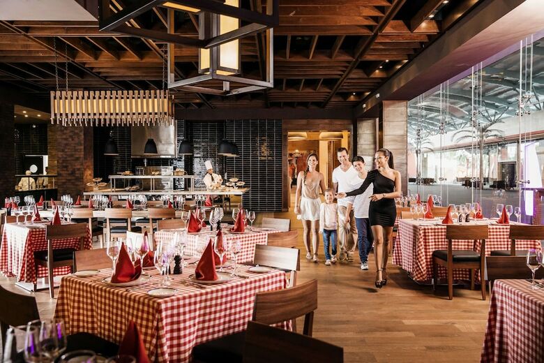 Hotel Barcelo Maya Caribe