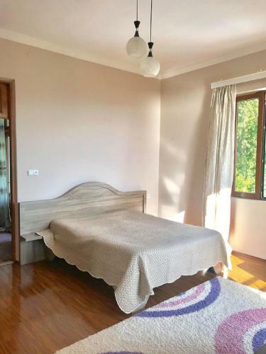 Hostal 15 Kviparosi Guest House