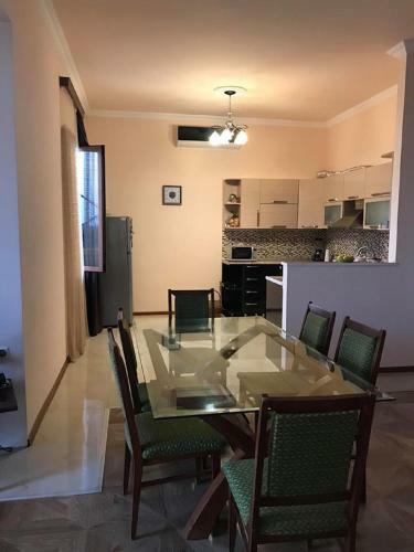 Hostal 15 Kviparosi Guest House