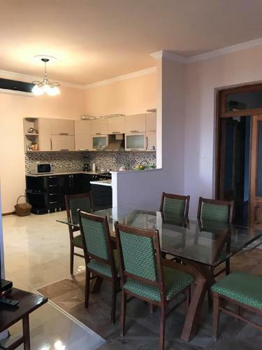 Hostal 15 Kviparosi Guest House