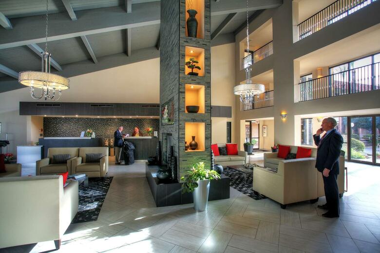 Hotel Doubletree Suites By Hilton Tucson Airport