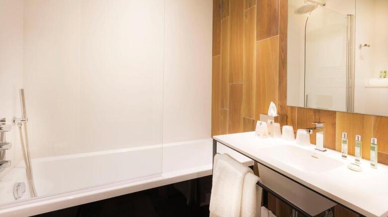 Quality Hotel Acanthe - Boulogne Billancourt