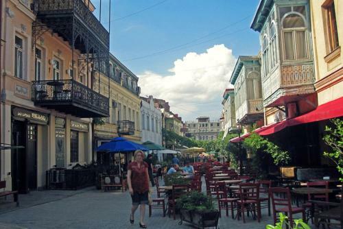 Apartamento Comfortable Flat In Central Tbilisi