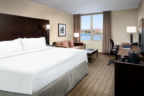 Delta Hotels By Marriott Sault Ste. Marie Waterfront