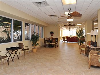 Hotel Resortquest Rentals At Islander Condominiums