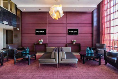 Sandman Hotel & Suites Winnipeg Airport