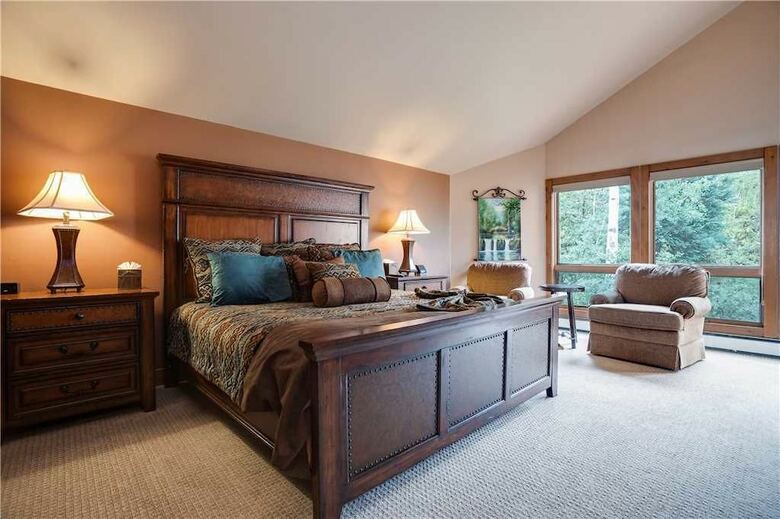 Churchill Lodge South