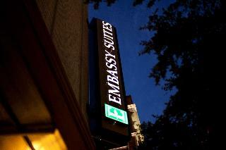 Hotel Embassy Suites Fort Worth - Downtown