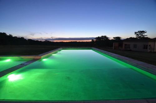 Hotel Ruca Haian Caba�as Y Spa