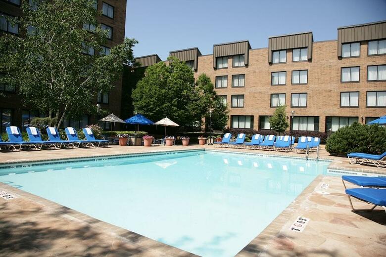 Hotel Hilton Cleveland East/beachwood