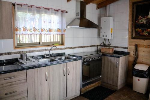 Hostal Caba�as Los Tilos