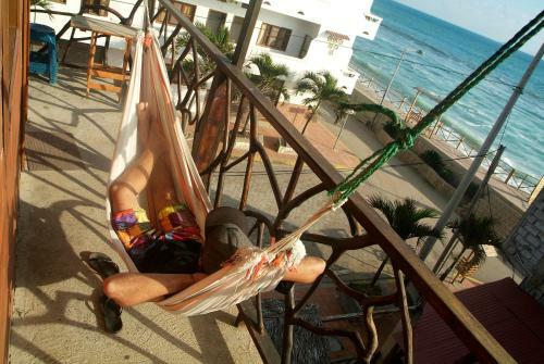 Albergue Arrecife Monta�ita Hostal